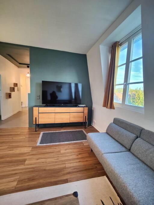 De Charme 2 100m2 Hypercentre 2eme Etage Appartement Nemours